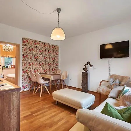 Ferienwohnung Benjamin * ボーデンマイス